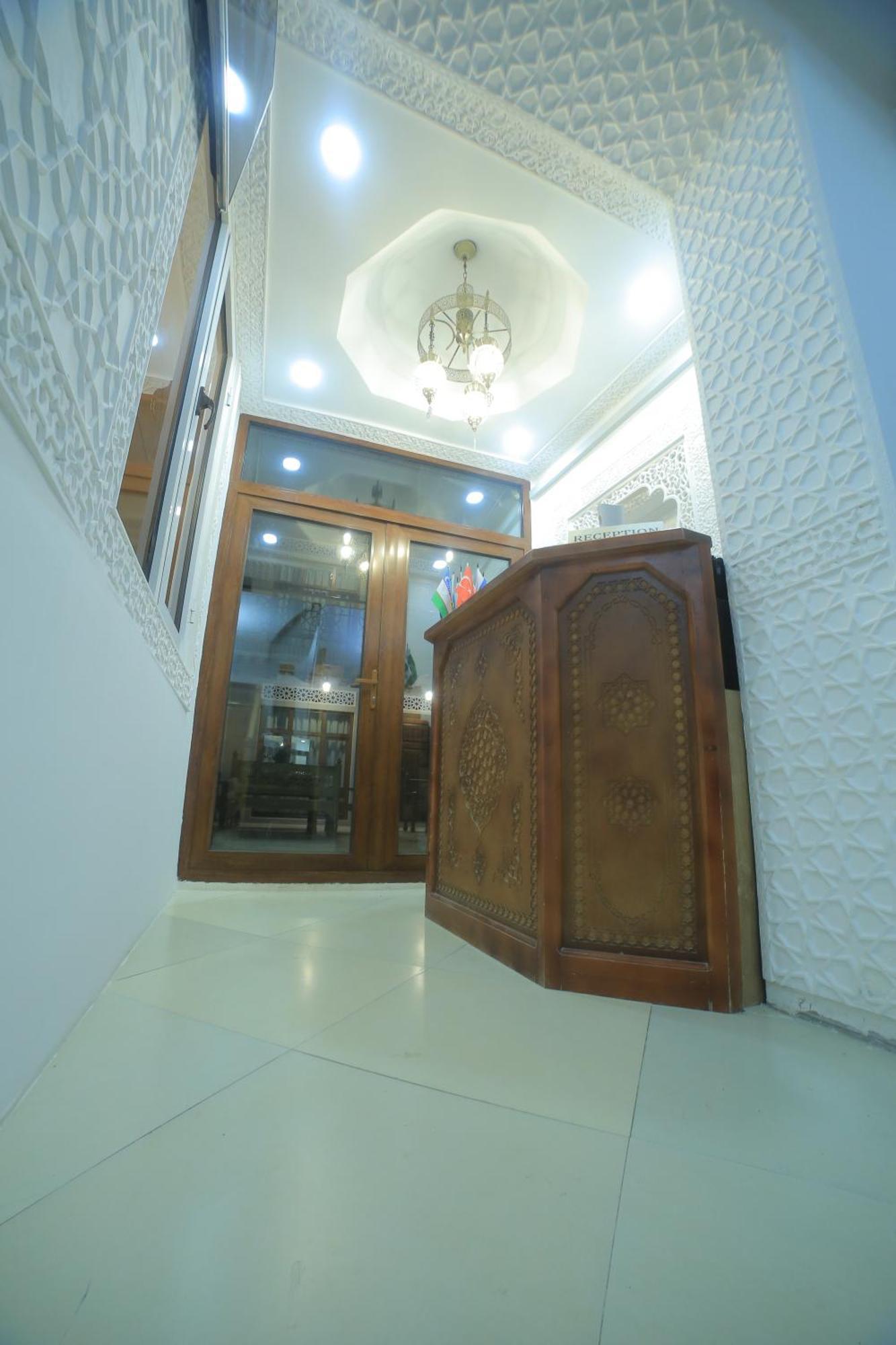 Bukhara Baraka Boutique Hotel Exterior photo